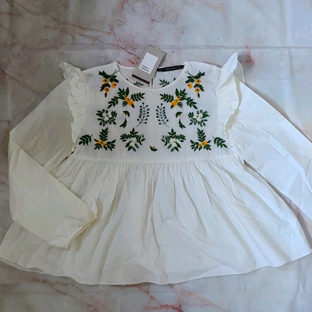 Zara blouse size S
